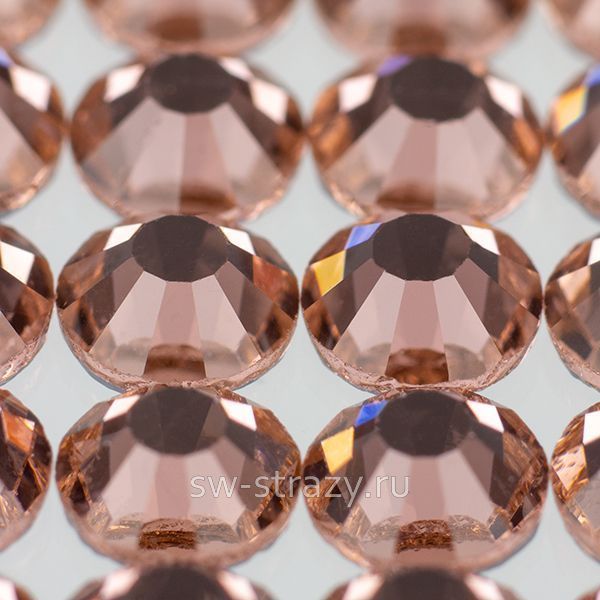 YHB 28 ss16 Vintage Rose F 160