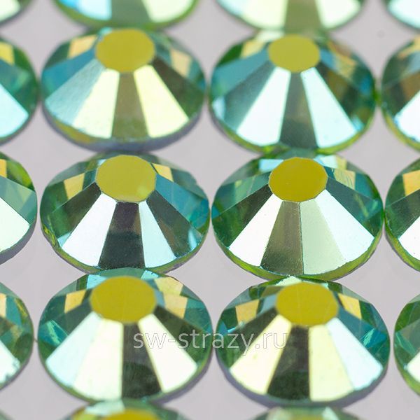 YHB 28 ss20 Peridot shimmer AB HF 113AB