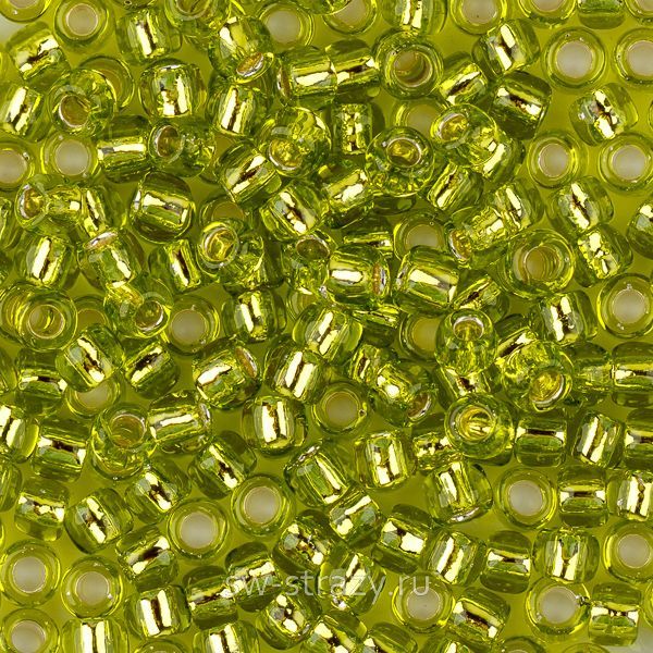 Бисер круглый 8/0 #0024 Внутреннее серебрение салатовый