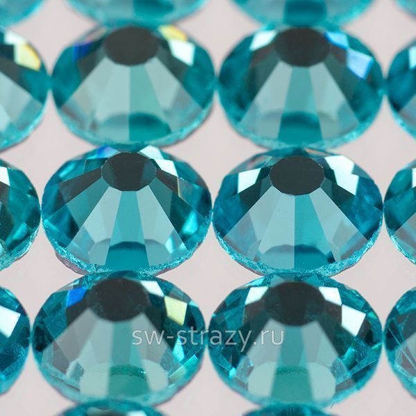 YHB 28 ss30 Light Turquoise F 152