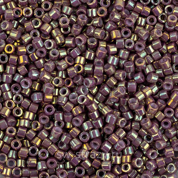 Delica Beads 11/0 DB1011 Metallic Dusty Mauve Gold Iris