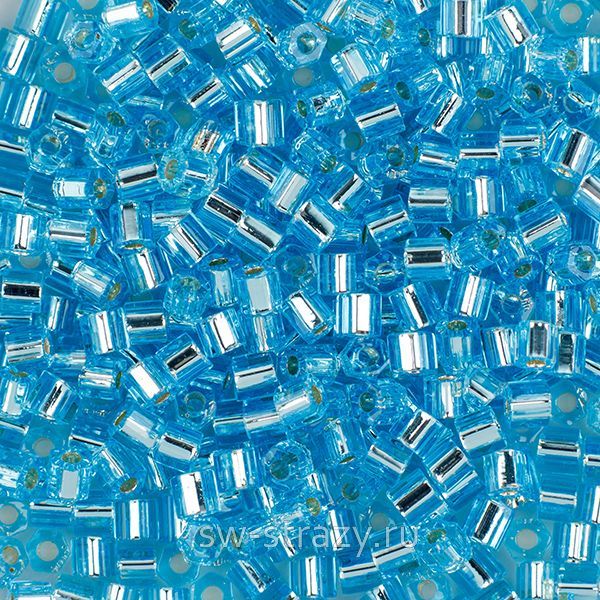 Шестиугольный 11/0 #0023 Внутреннее серебрение, аквамарин